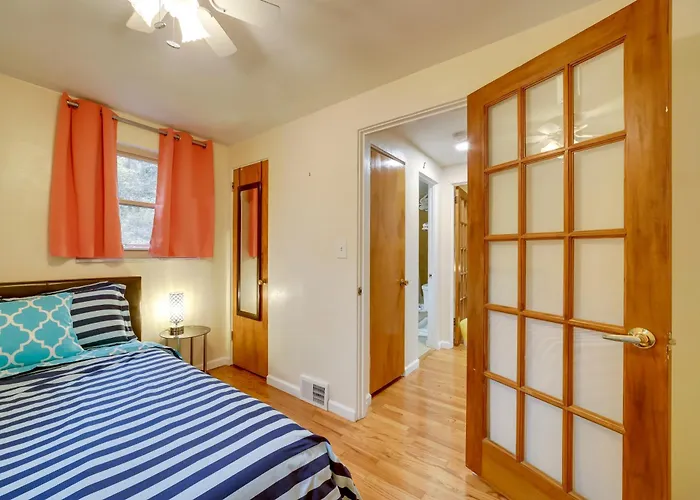 Cute W/ Patio ~ 7 Mi To Dtwn Holiday home *